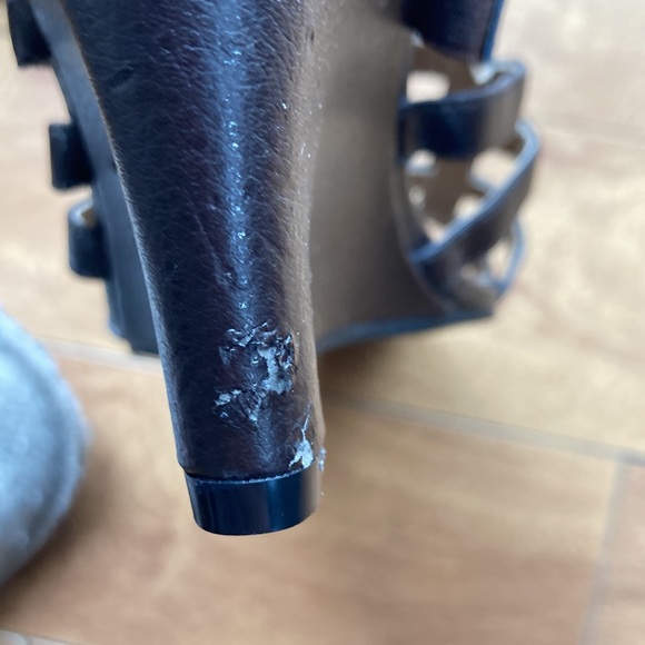 👠BOGO FREE👠NWT⭐️SUZY SHIER💫 Brown Open Toe Wedge Crisscrossed Sandals - Picture 13 of 13